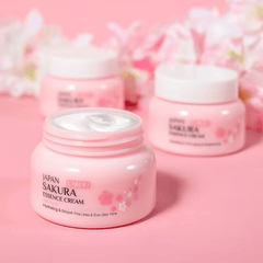 Soin de Peau Japonais Sakura - Révélez Votre Éclat Naturel - Stylée en ligneStylée en ligneStylée en ligneCrème Sakura essence hydratante présentée comme le meilleur soin de peau japonais en pot rose