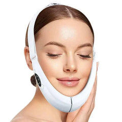 Femme utilisant un appareil lifting visage sans chirurgie pour raffermir la peau et réduire les rides avec technologie ultrasonique.